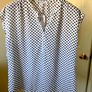 Light weight polka dot top
